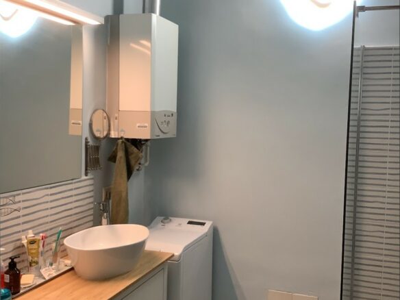 Apartment Of 81 M² With 3.7 M Ceilings & Loft Potential Near Városliget