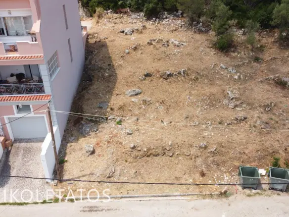 Land Of 500 M² In Argostoli, Greece