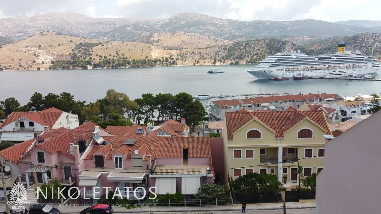 Land Of 500 M² In Argostoli, Greece