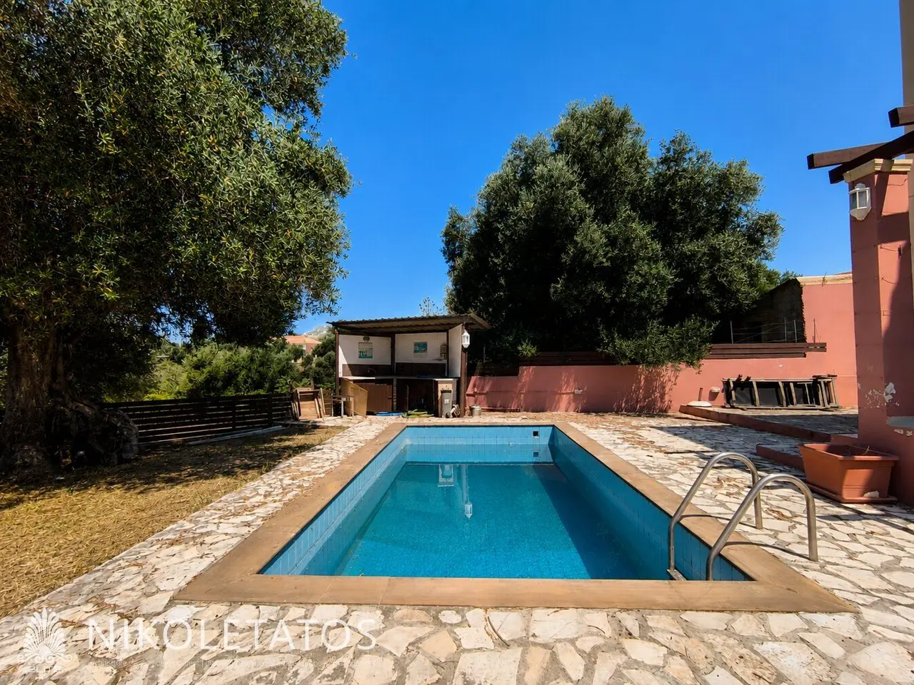 Villa Of 150 M² With Garden In Svoronata, Greece