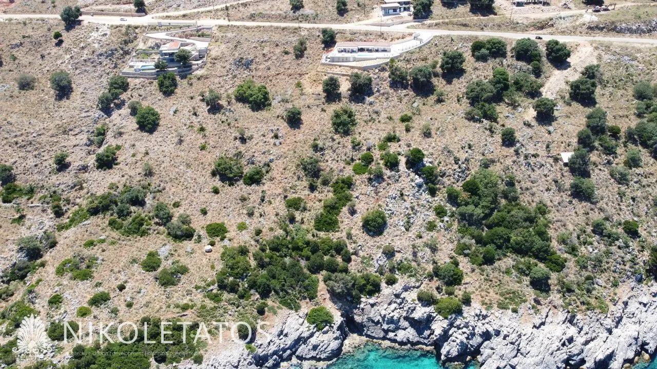 Land Of 1000 M² In Skala, Greece