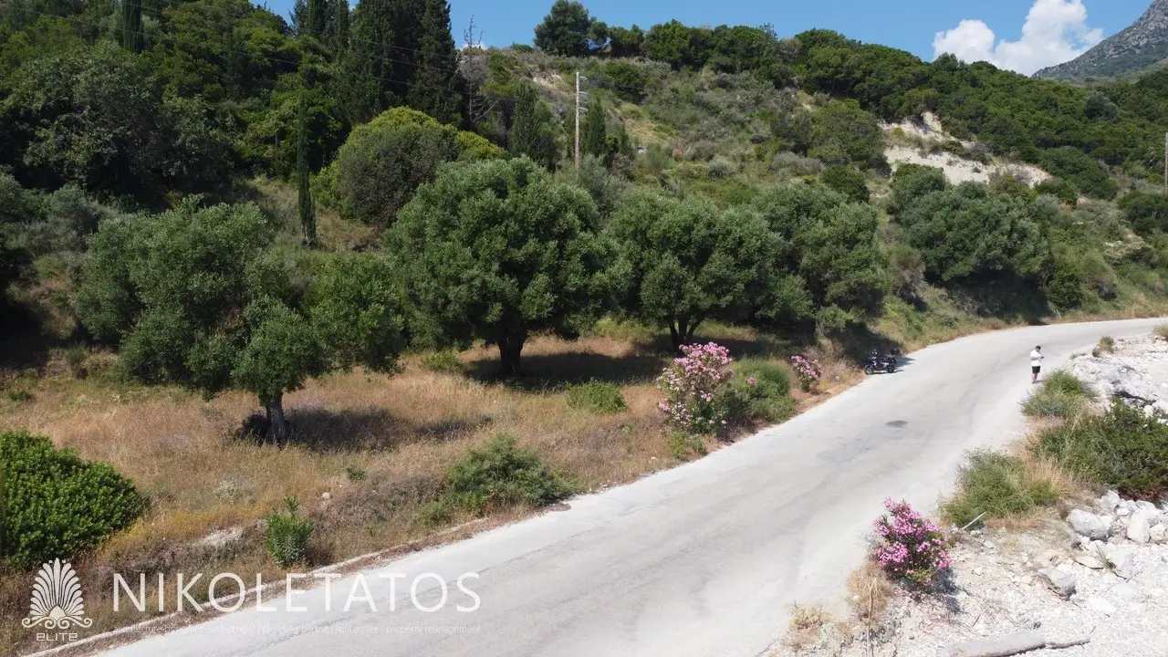 Land Of 500 M² In Skala, Greece