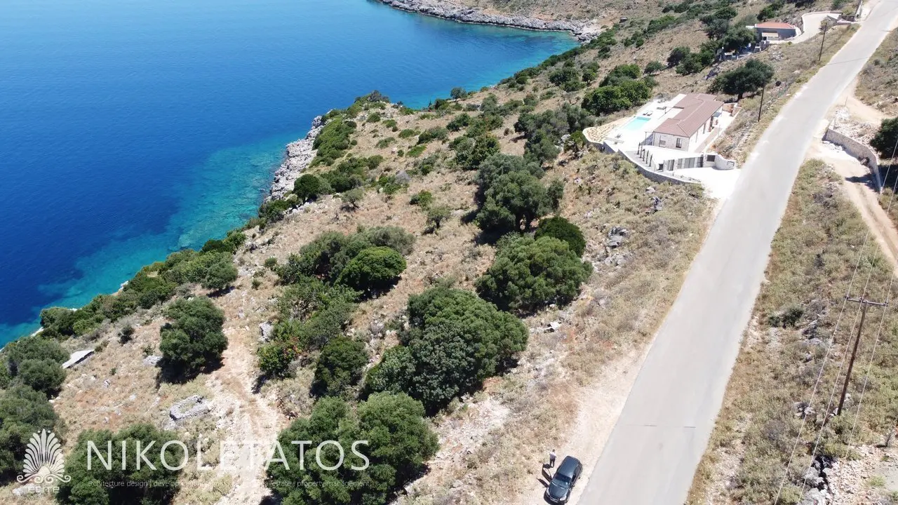 Land Of 1000 M² In Skala, Greece