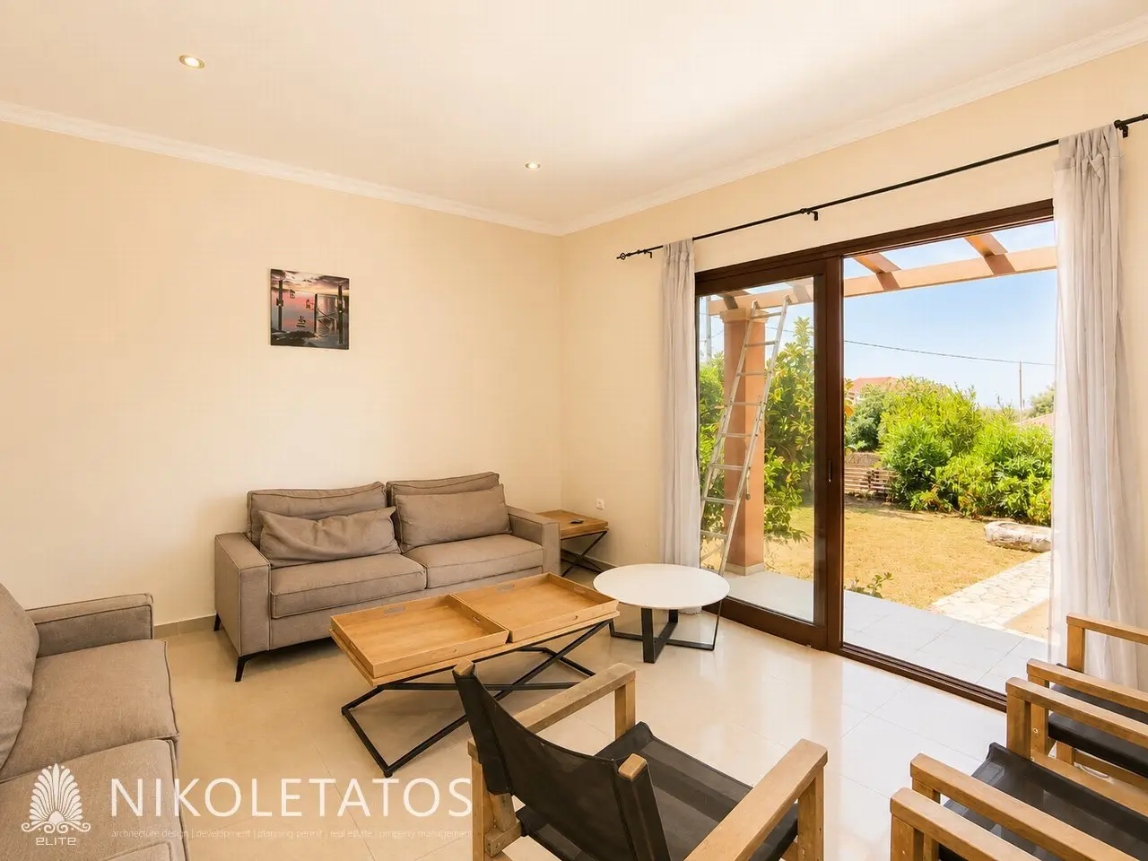 Villa Of 150 M² With Garden In Svoronata, Greece