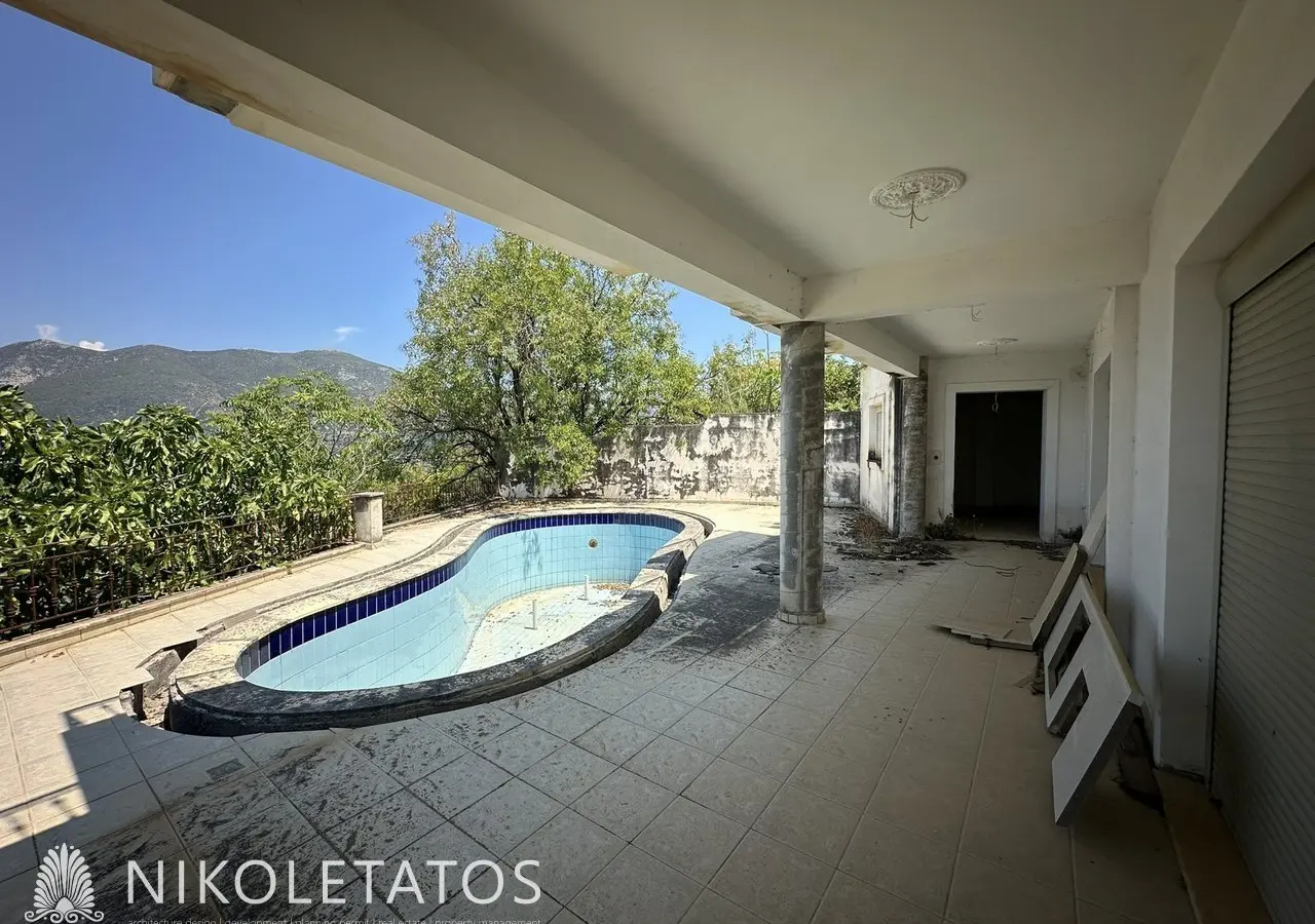 Villa Of [size] With [features] In Haliotata, Greece