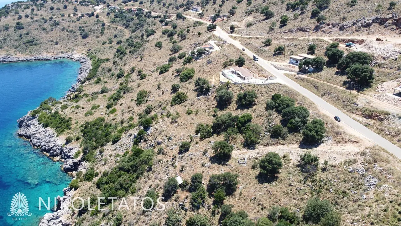 Land Of 1000 M² In Skala, Greece