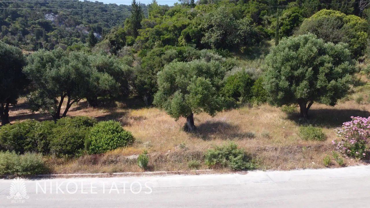 Land Of 500 M² In Skala, Greece