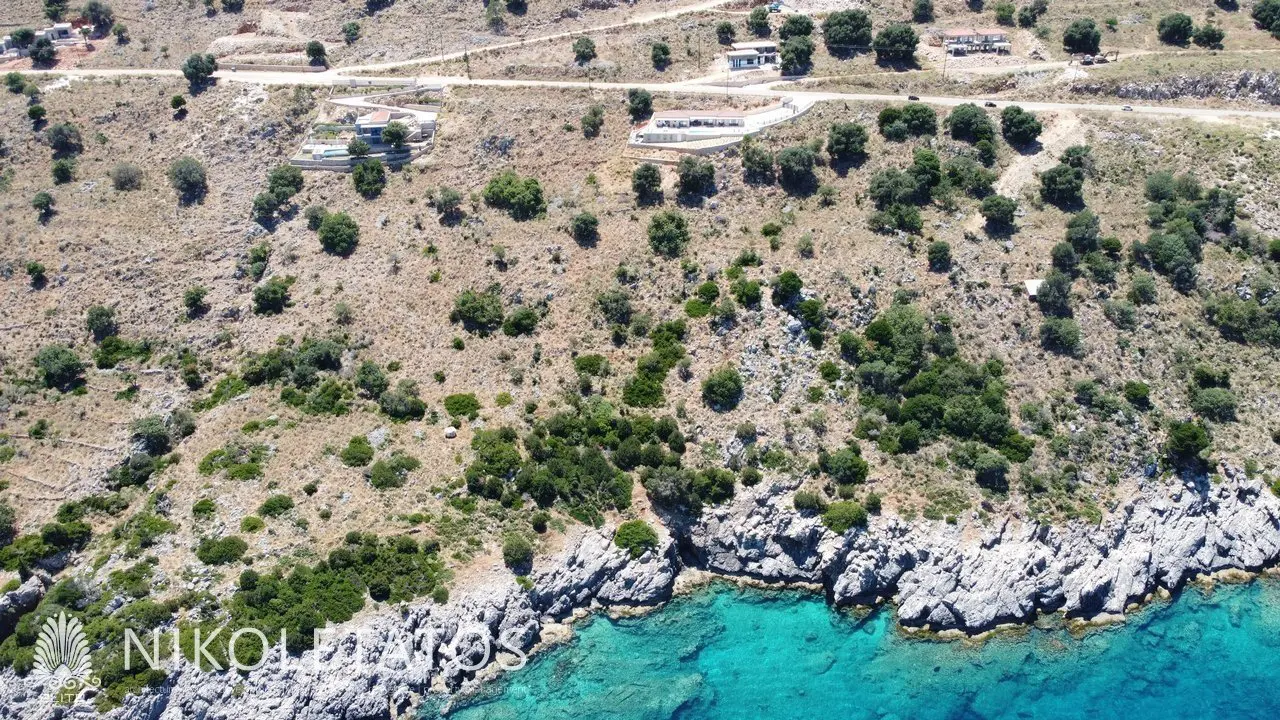 Land Of 1000 M² In Skala, Greece