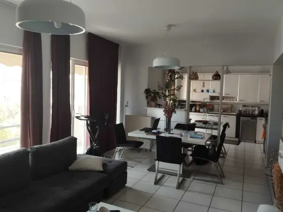 Flat Of 87 M² In Attica