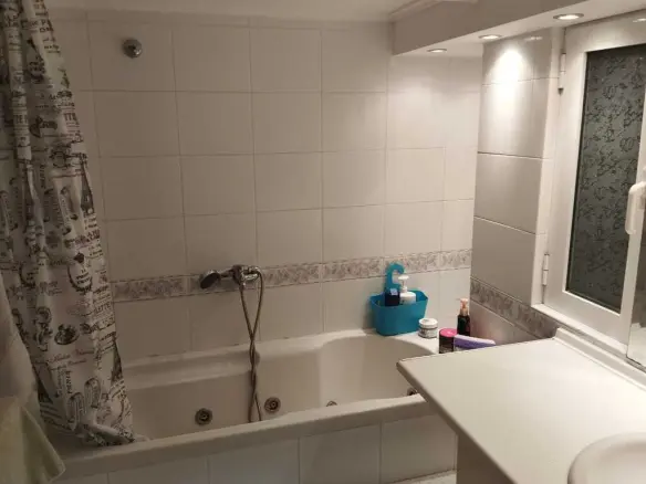 2-bedroom Flat In Vrilissia, Greece (87 M²)