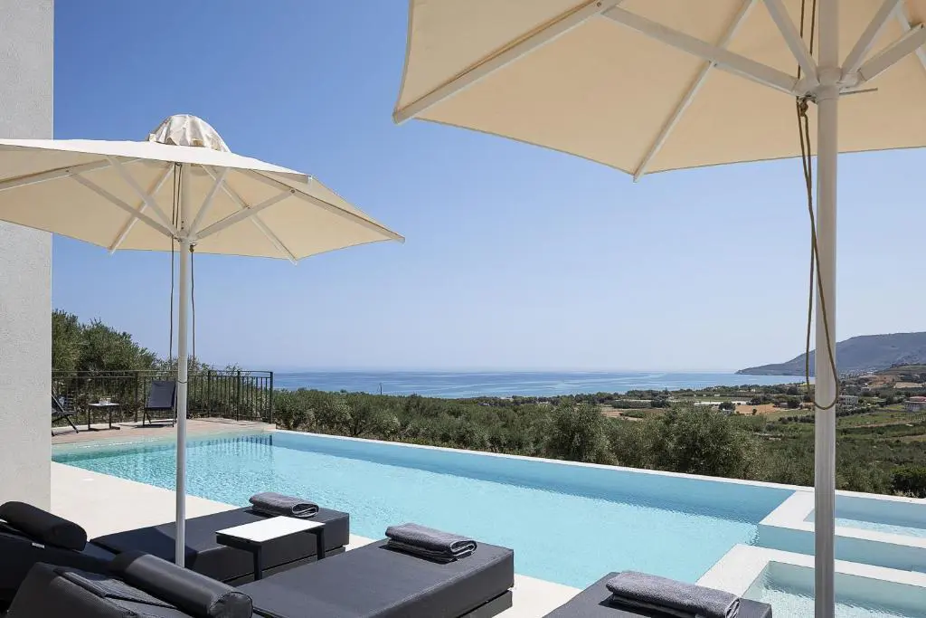 Villa Of 180 M² In Crete