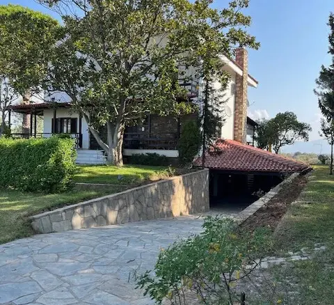 5-bedroom Villa In Thermaikos, Greece (450 M²)