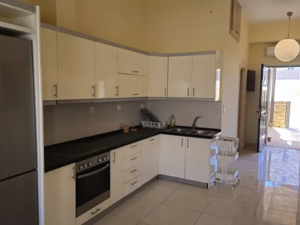 2-bedroom Flat In Geropotamos, Greece (78 M²)