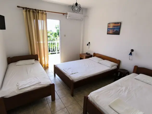 Hotel In Methoni, Greece (790 M²)