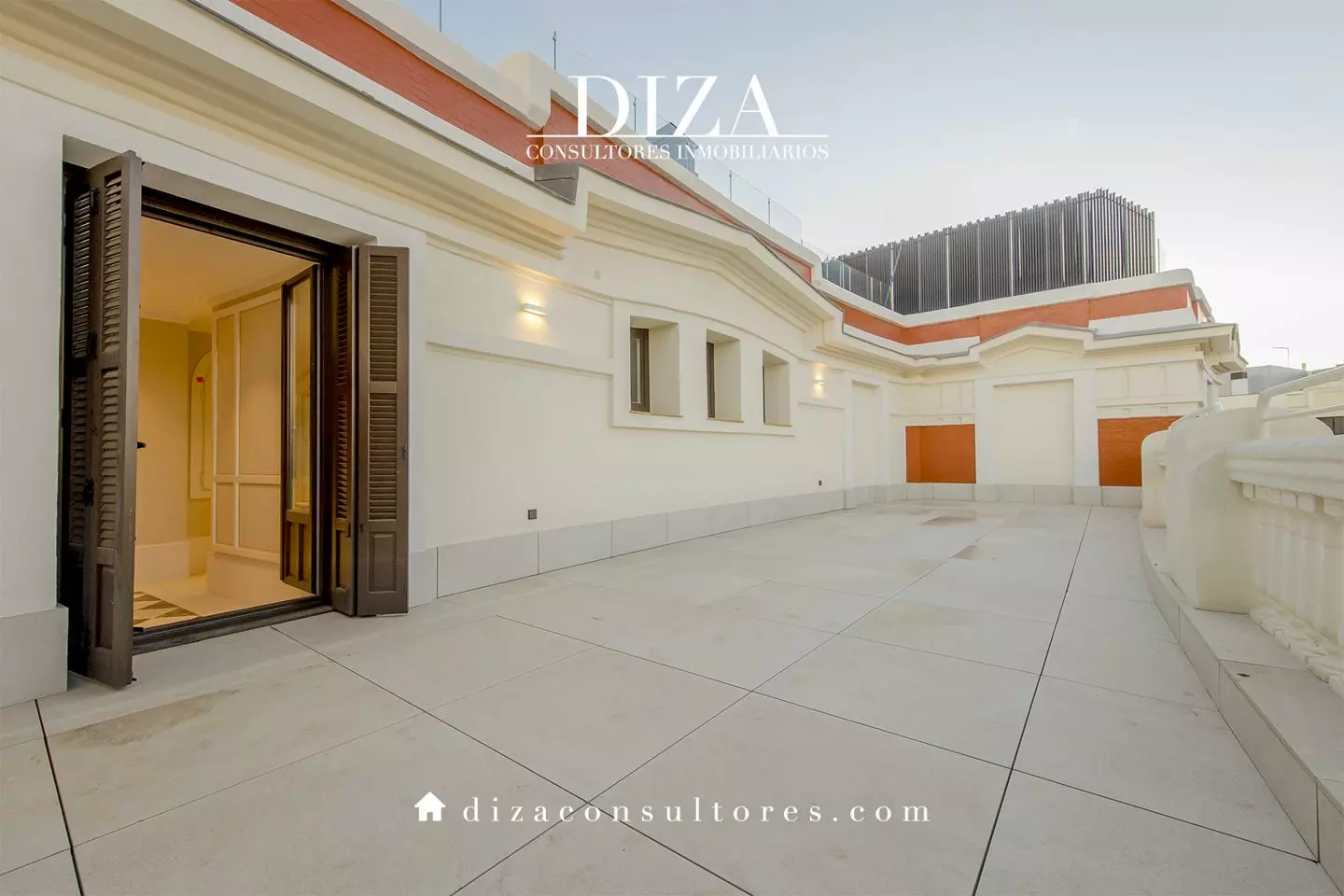 3627489-ff0950f5 Penthouse Of 150 M² With Terrace In Plaza Del Marqués De Salamanca, Madrid