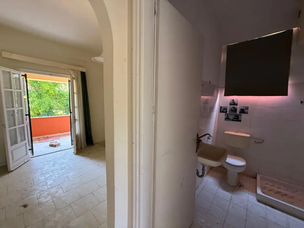 Complex Of 228 M² In Corfu