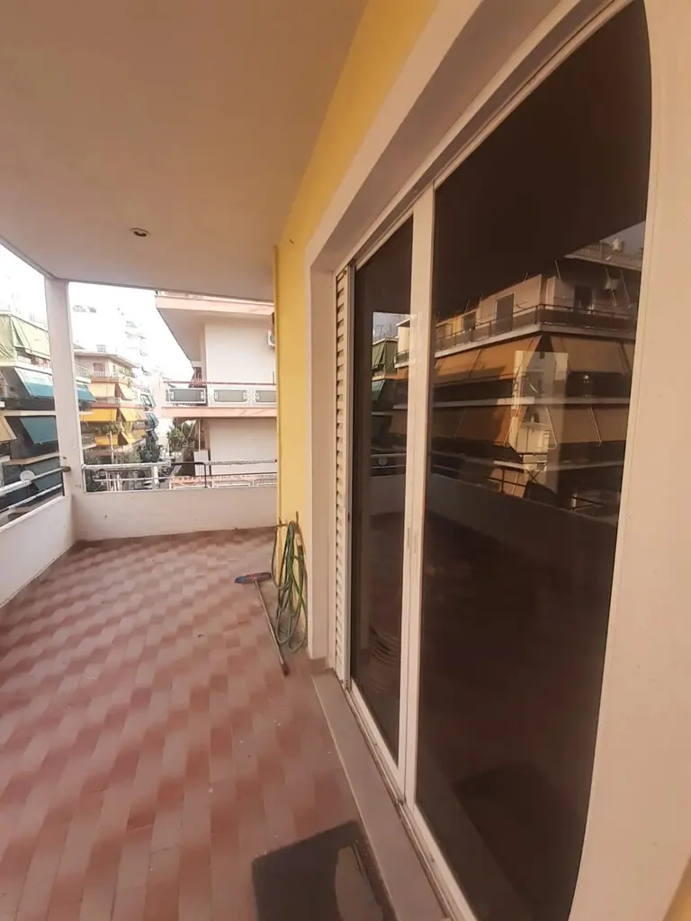 Flat Of 120 M² In Attica