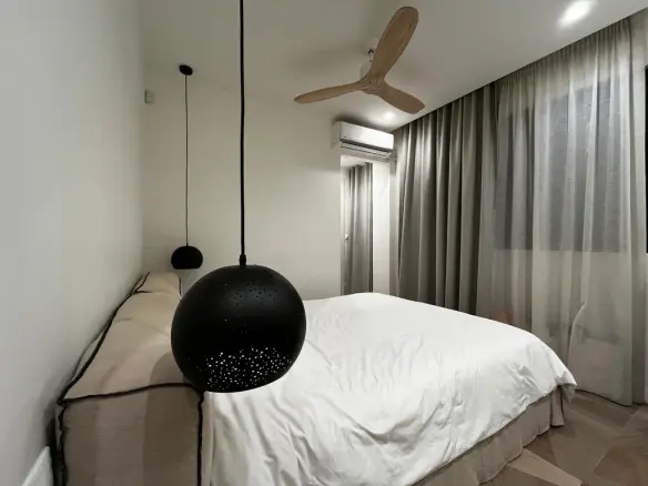 2-bedroom Flat In Vironas, Greece (82 M²)