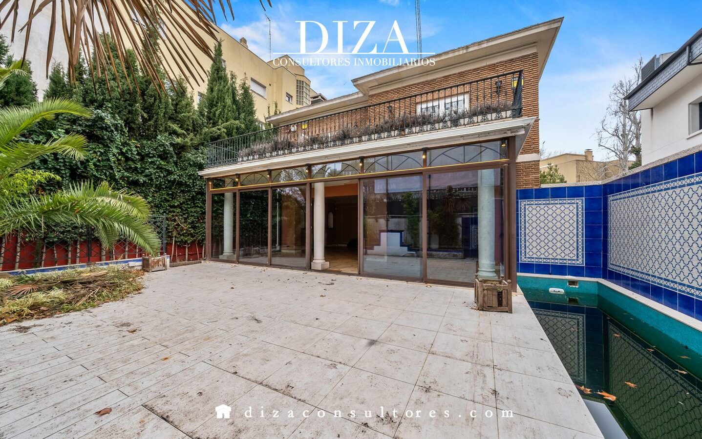 Independent Villa Of X M² With Renovation Potential In El Viso