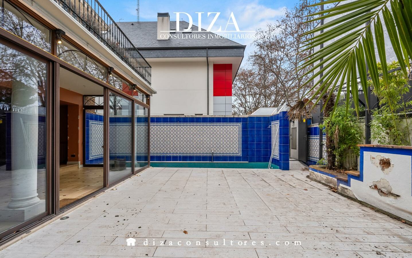 Independent Villa Of X M² With Renovation Potential In El Viso