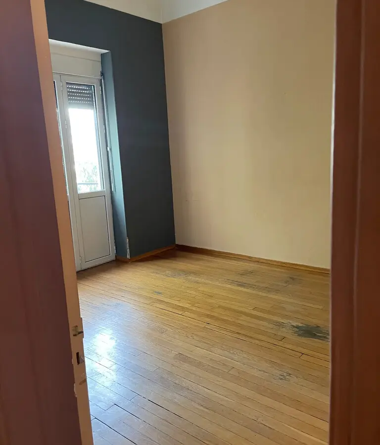 Flat Of 164 M² In Athens