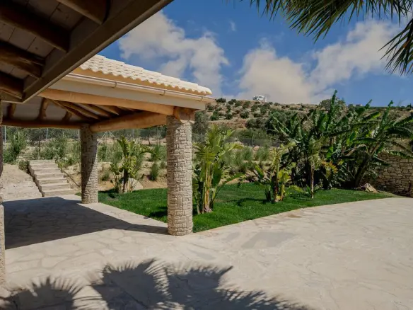 3-bedroom Villa In Timpaki, Greece (210 M²)