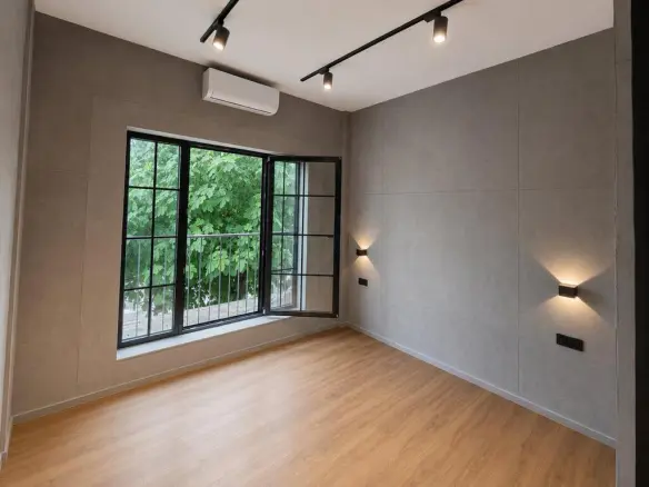 1-bedroom Flat In Center Of Thessaloniki, Greece (43 M²)