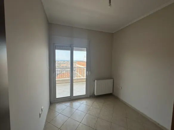 3-bedroom Flat In Nea Propontida, Greece (140 M²)