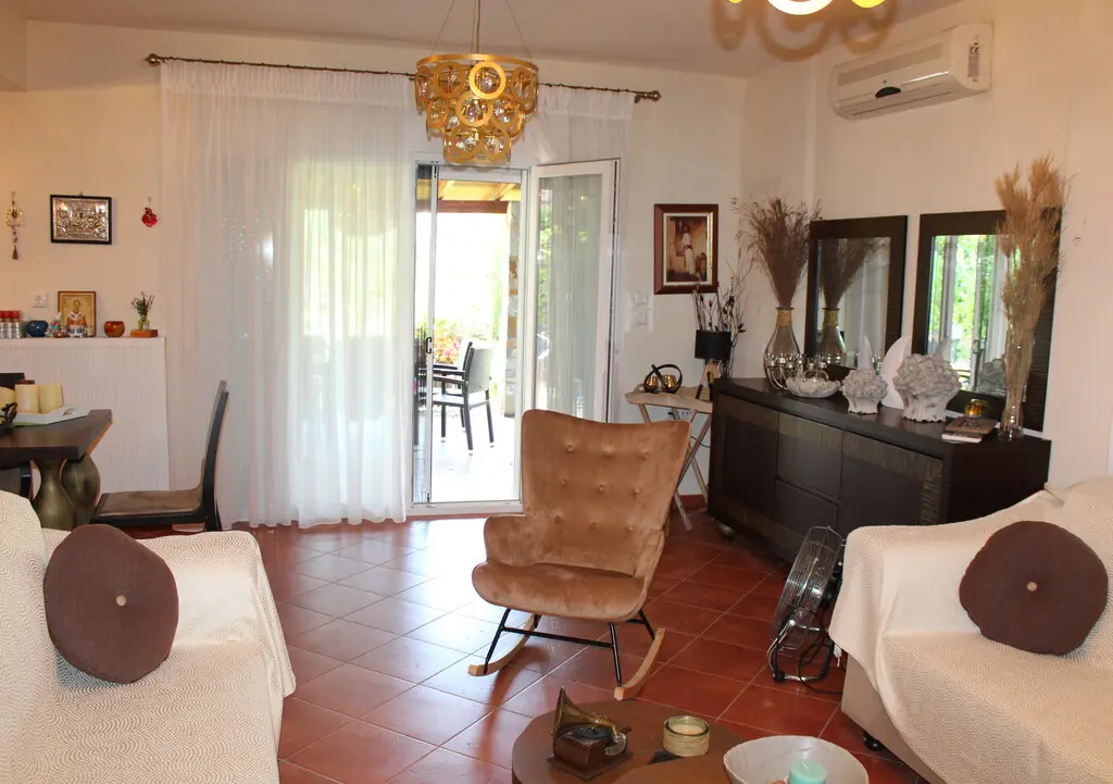Detached House Of 108 M² On The Olympic Coast