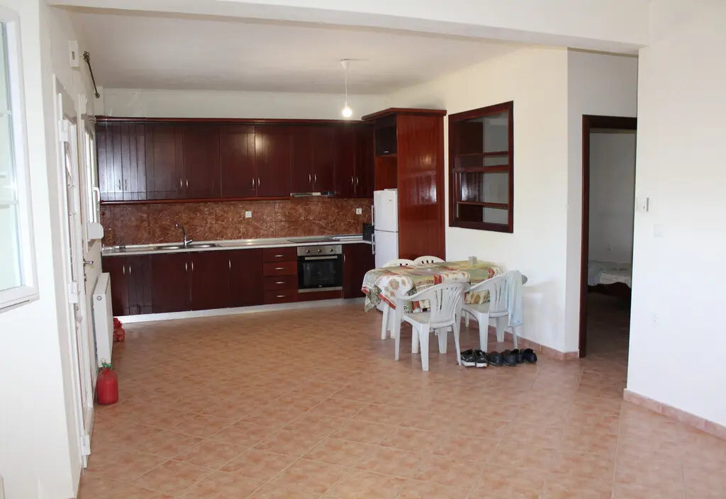Detached House Of 310 M² In Olympic Coast
