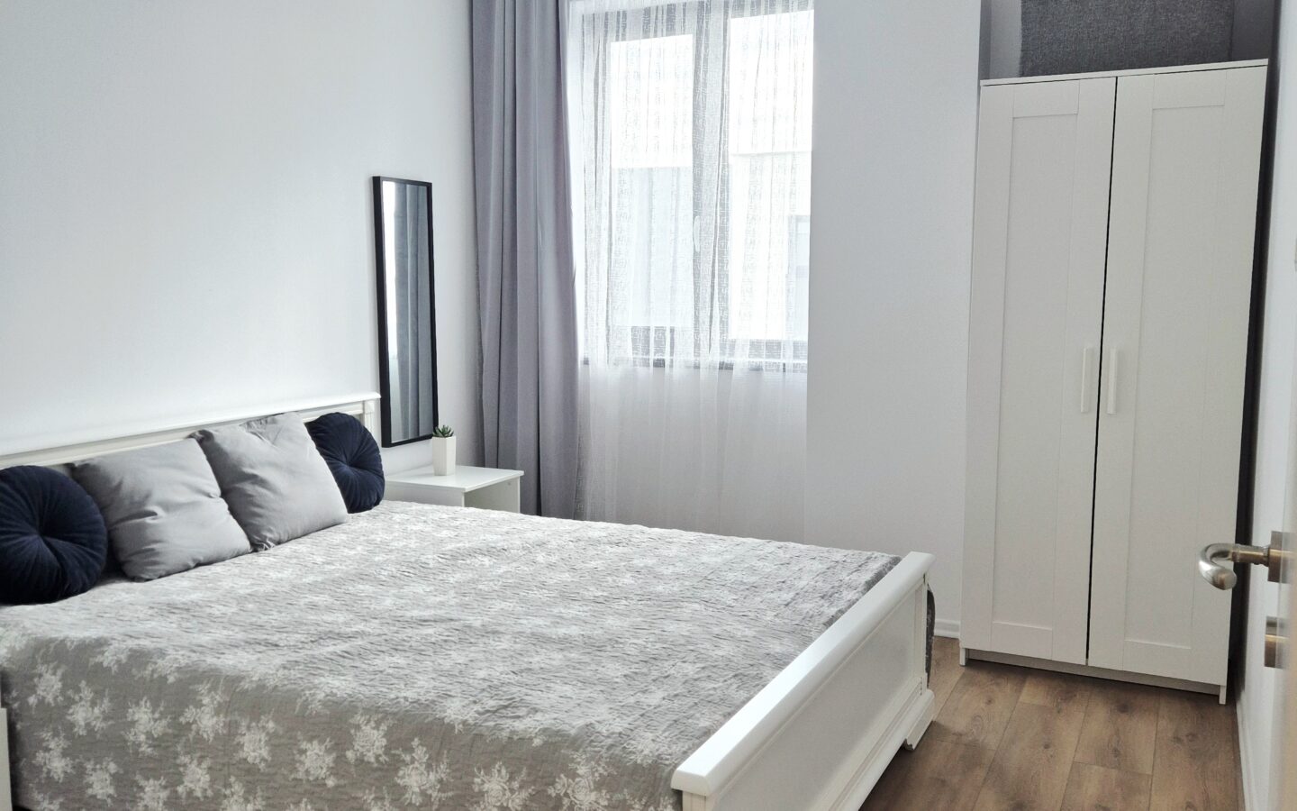 Brand-new Furnished Apartment With Parking | Ready To Rent | Alba Iulia, Romania