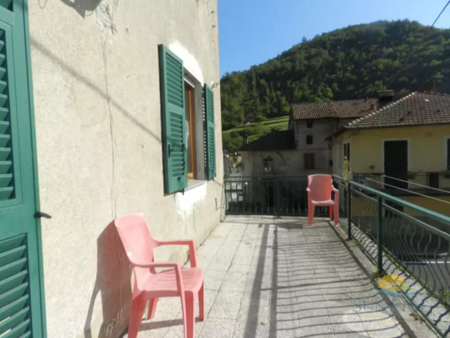 Apartment Of [size] With Terrace In [location]