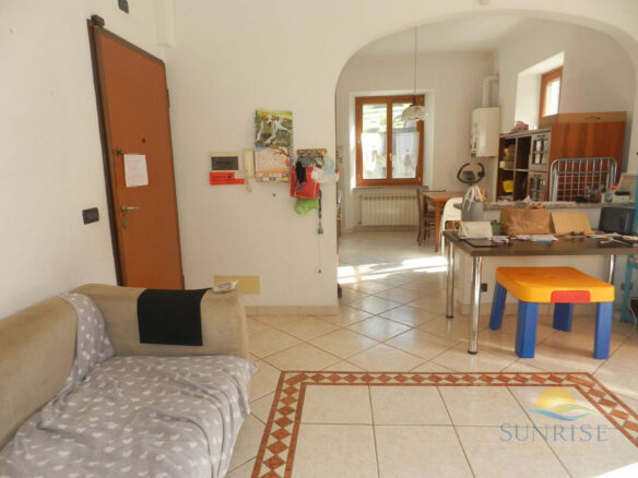 Apartment Of [size] With Terrace In [location]