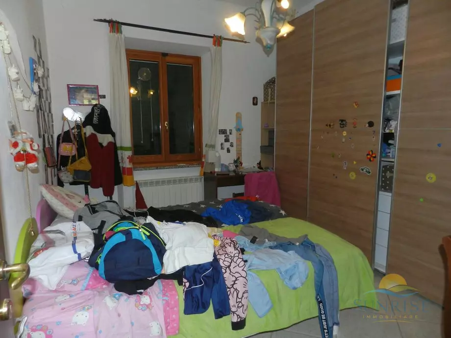 Apartment Of [size] With Terrace In [location]