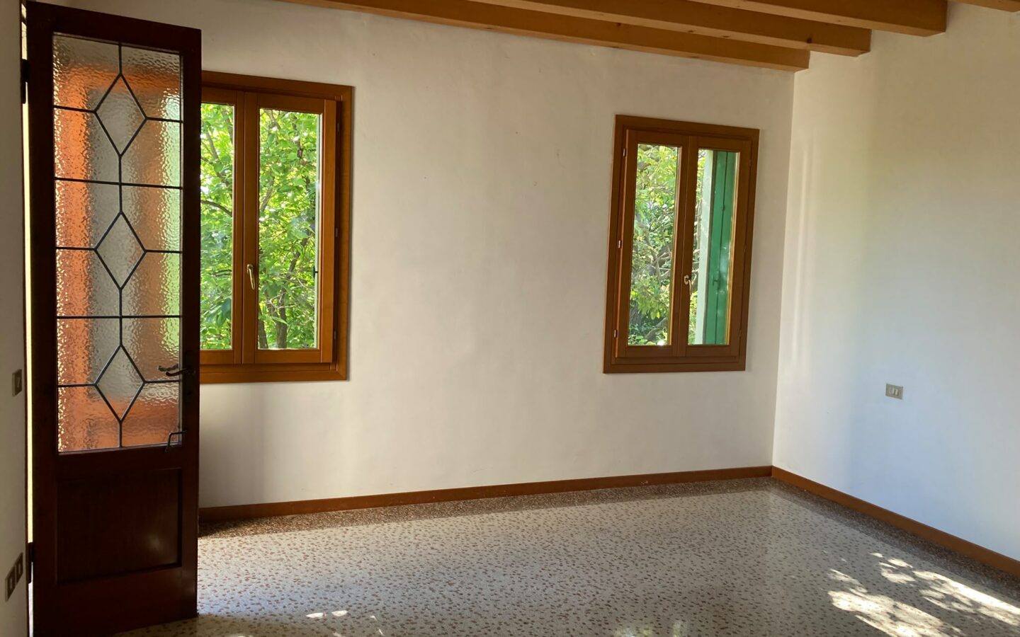 Villa Of 300 M² With Garden In Pieve Del Grappa