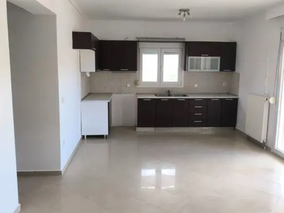 3-bedroom Flat In Thermaikos, Greece (118 M²)