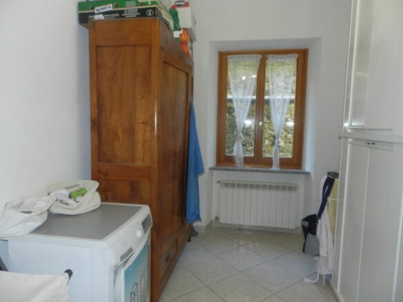Apartment Of 70 M² With Terrace In Vobbietta
