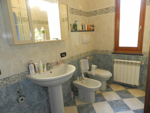 Apartment Of 70 M² With Terrace In Vobbietta