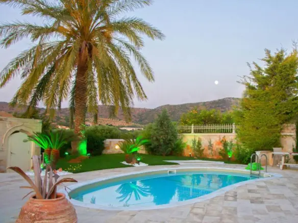 7-bedroom Villa In Gouves, Greece (506 M²)