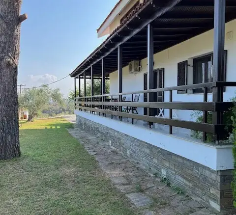 5-bedroom Villa In Thermaikos, Greece (450 M²)