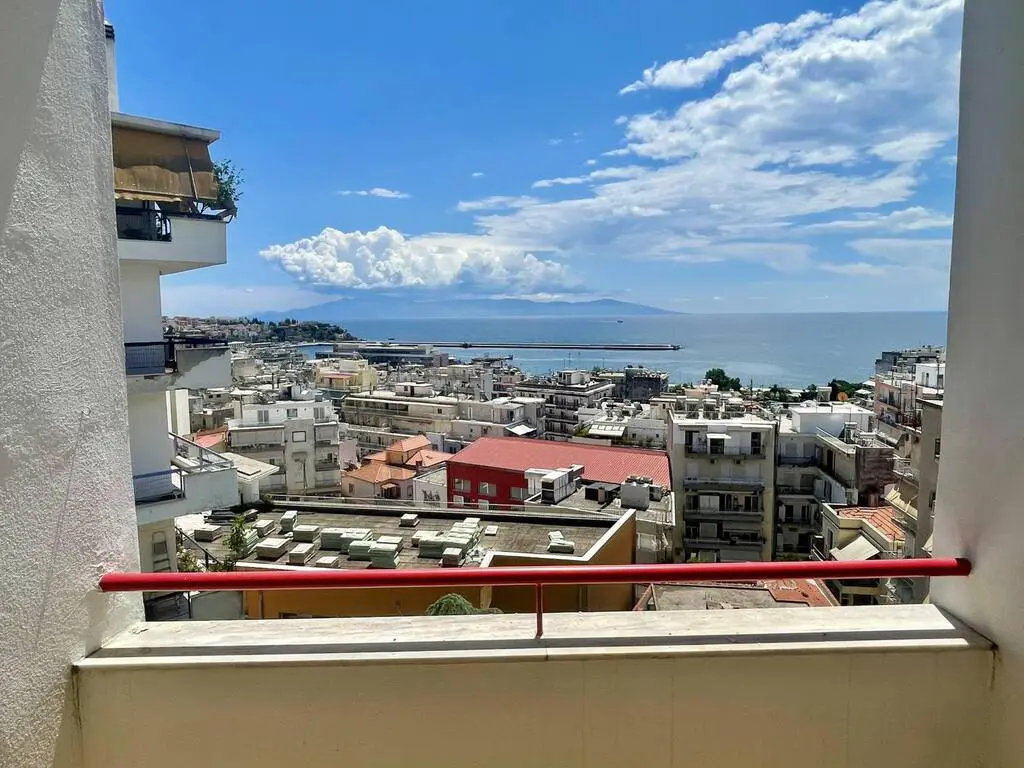Flat Of 105 M² In Kavala