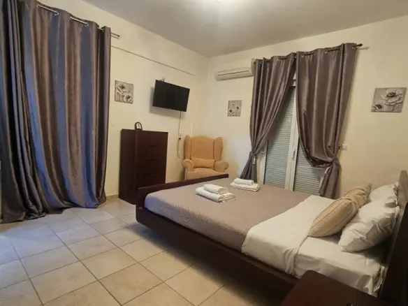 4-bedroom Villa In Gouves, Greece (380 M²)