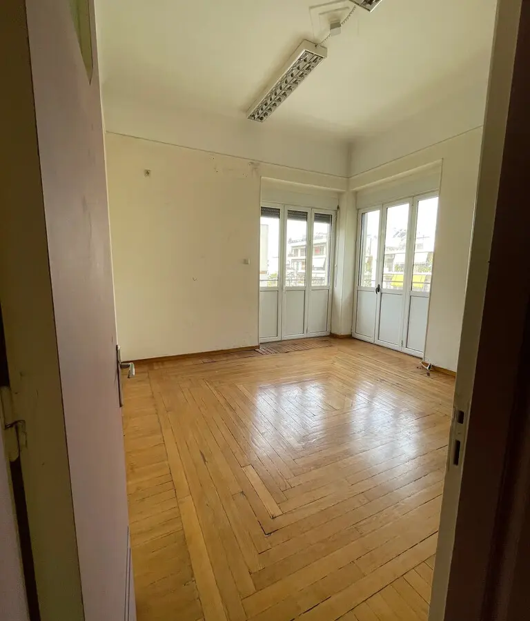Flat Of 164 M² In Athens
