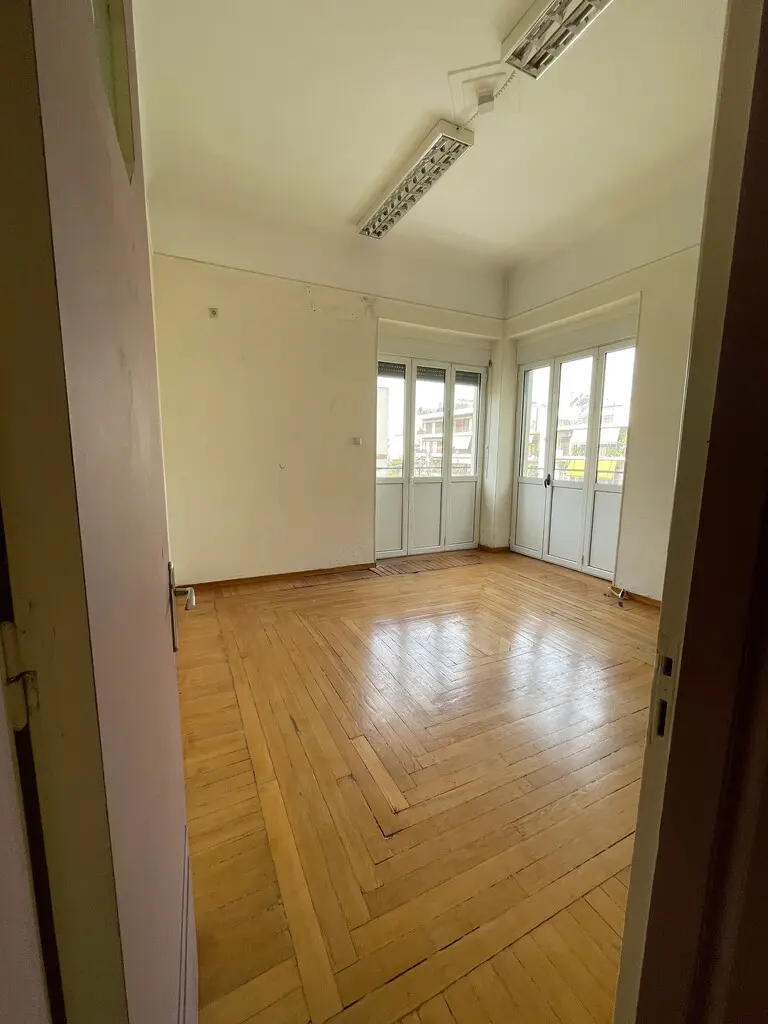 Flat Of 164 M² In Athens