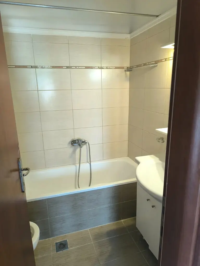 Flat Of 118 M² In The Suburbs Of Thessaloniki