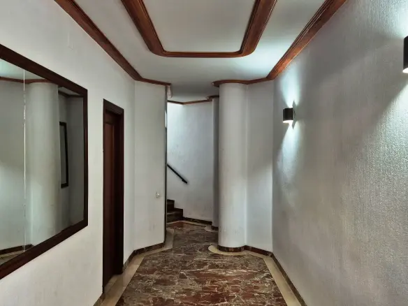 Apartment Of 115 M² In Ontinyent, Spain