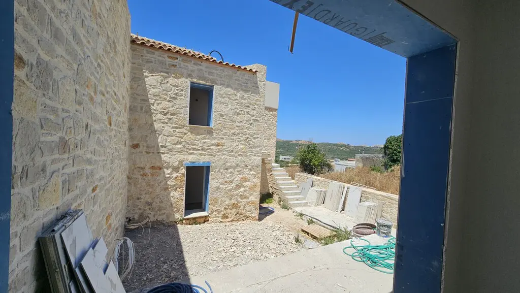 Maisonette Of 150 M² In Crete