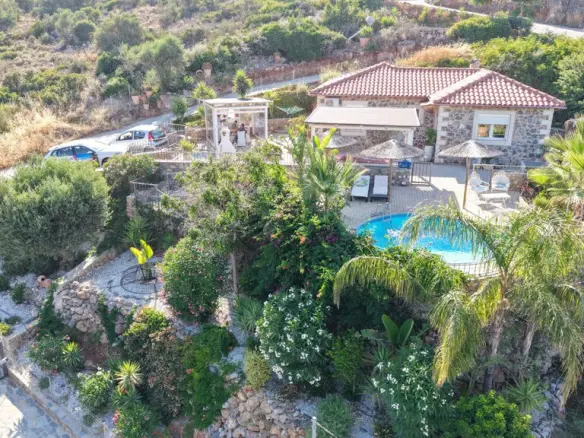 Villa Of 78 M² In Crete