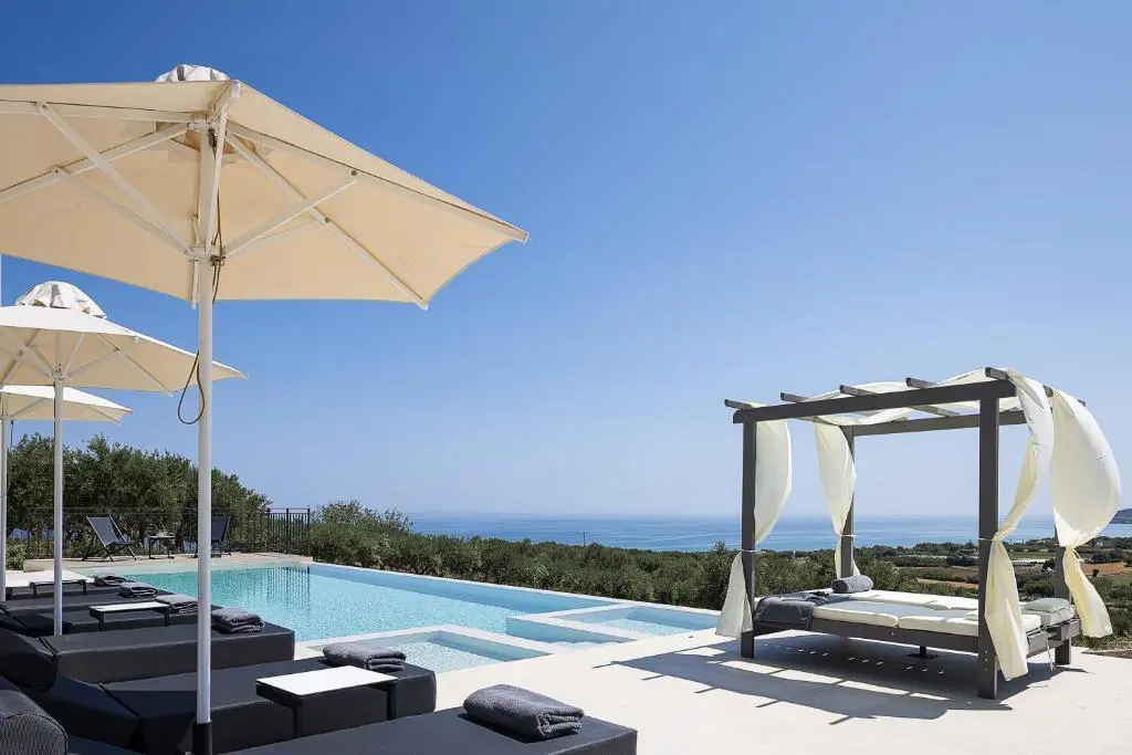 Villa Of 180 M² In Crete