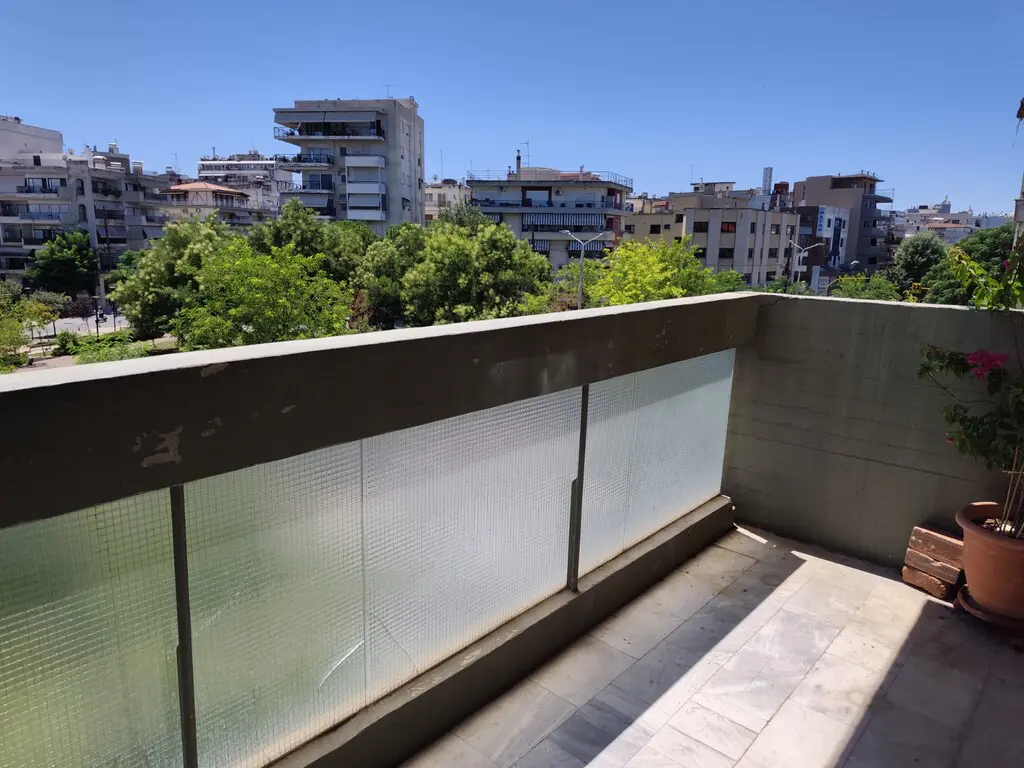 Flat Of 139 M² In Thessaloniki